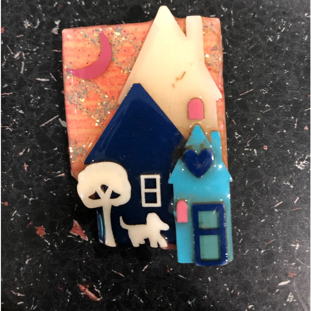 House Pins by Lucinda …Charming brooch of house and dog decoupage paper craft